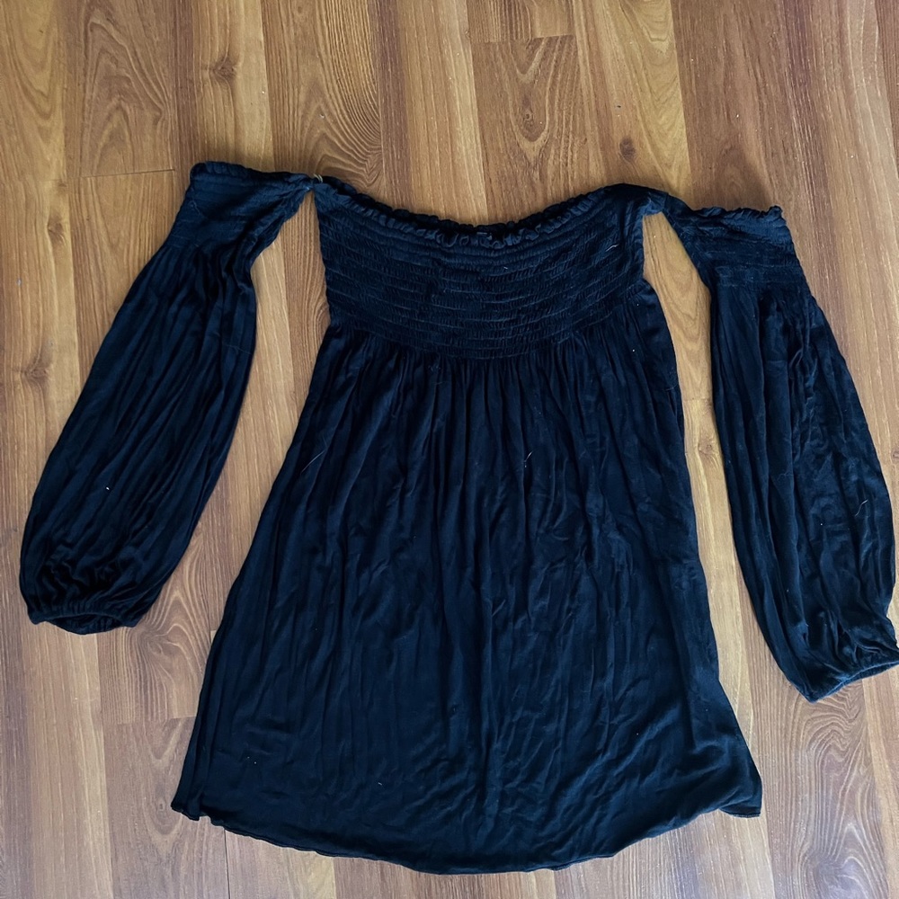 Attached sleeve black mini dress
